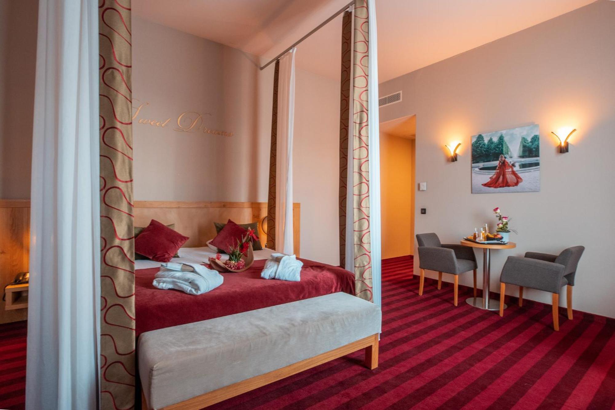 Hotel Verviers Van Der Valk Esterno foto