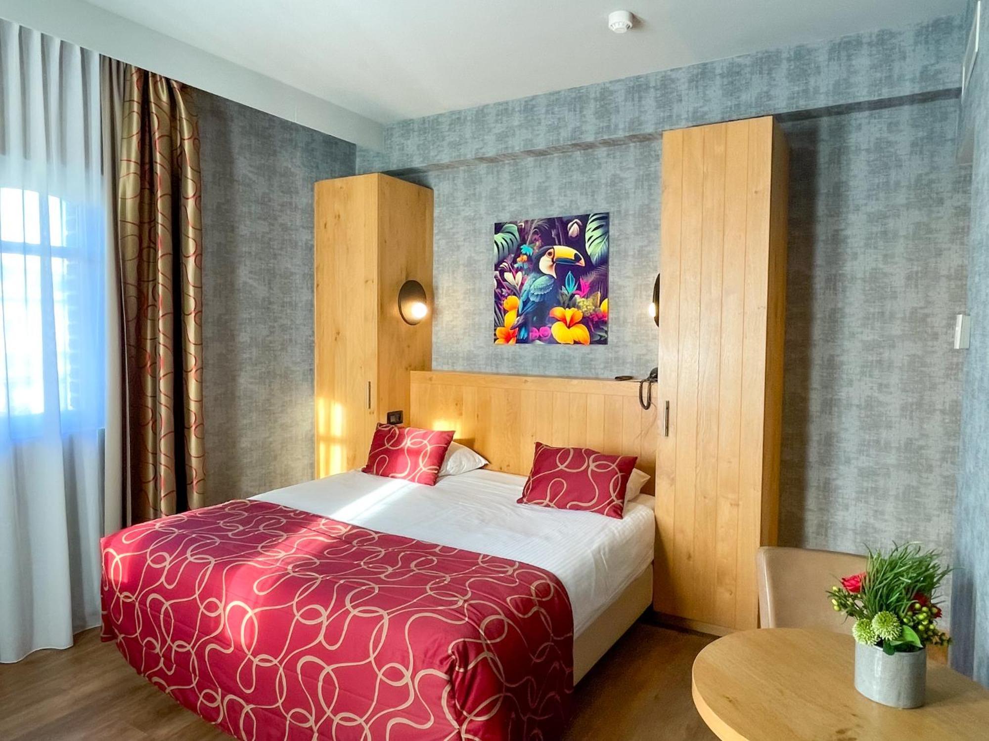 Hotel Verviers Van Der Valk Esterno foto