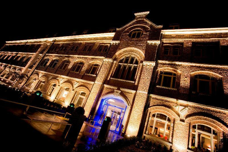 Hotel Verviers Van Der Valk Esterno foto